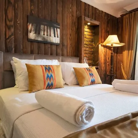 Nuriye Alacati Hotel *